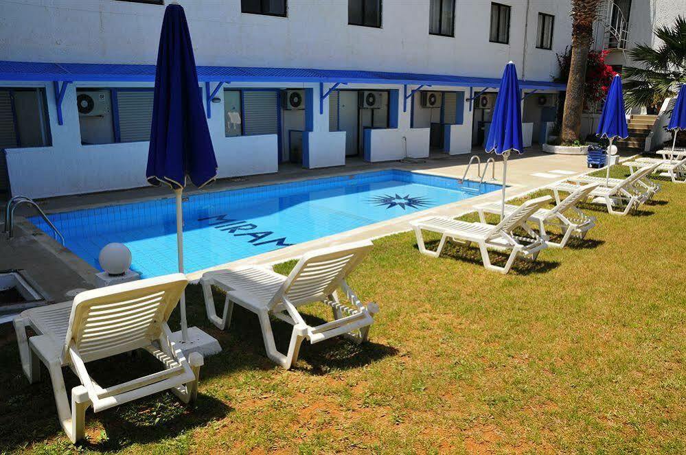 Pollis Hotel Hersónissos