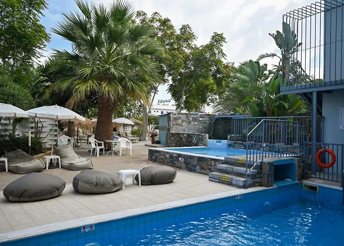 Pollis Hotel