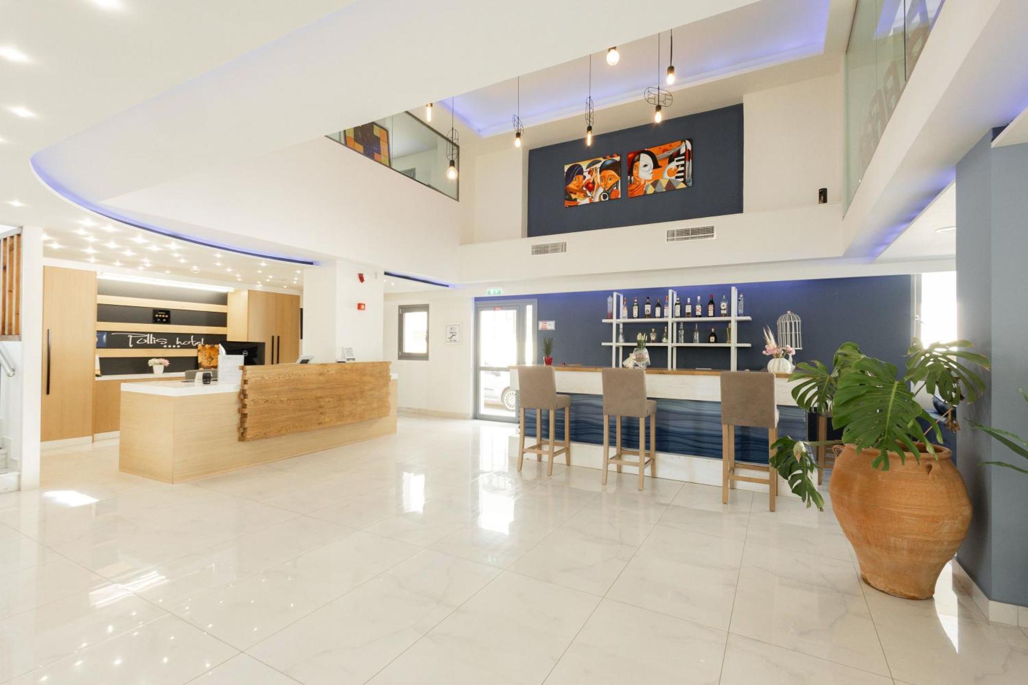 Pollis Hotel 4*