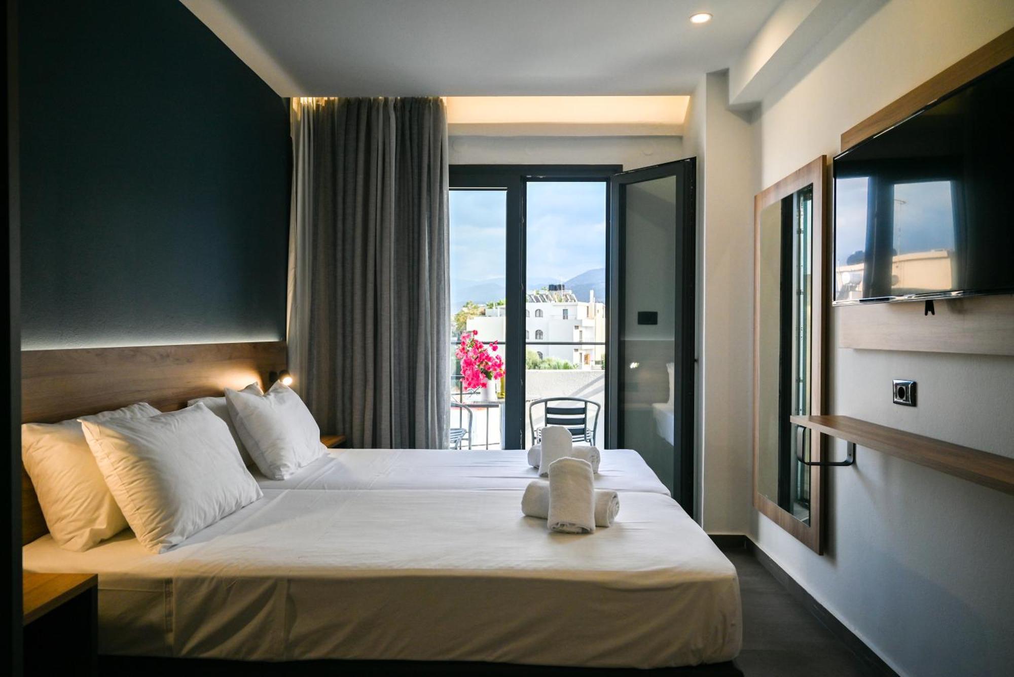 Hotel Pollis